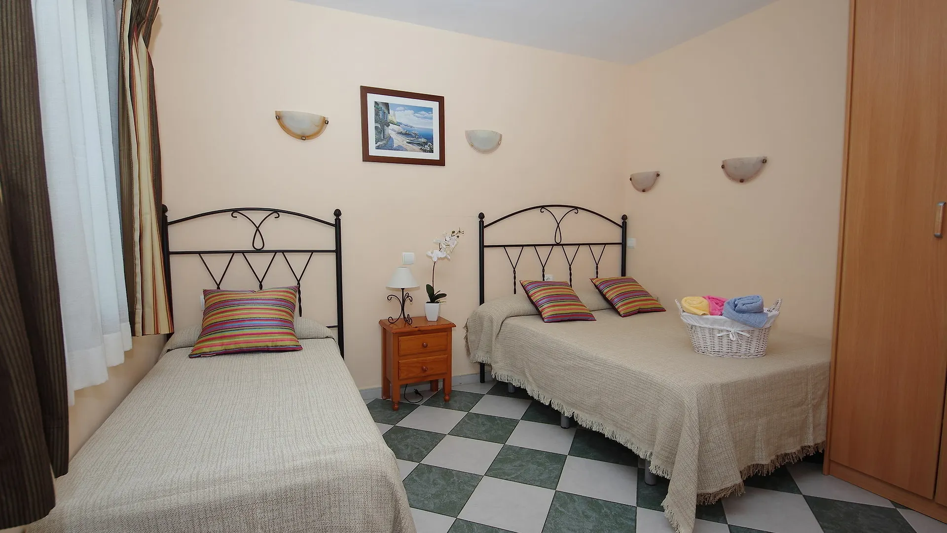 Guest house Pension Aduar Marbella Spain