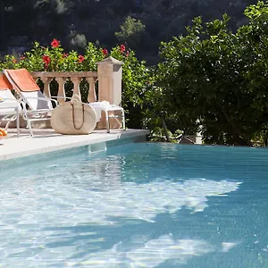 fornalutx-petit-hotel.allmallorcahotels.com/