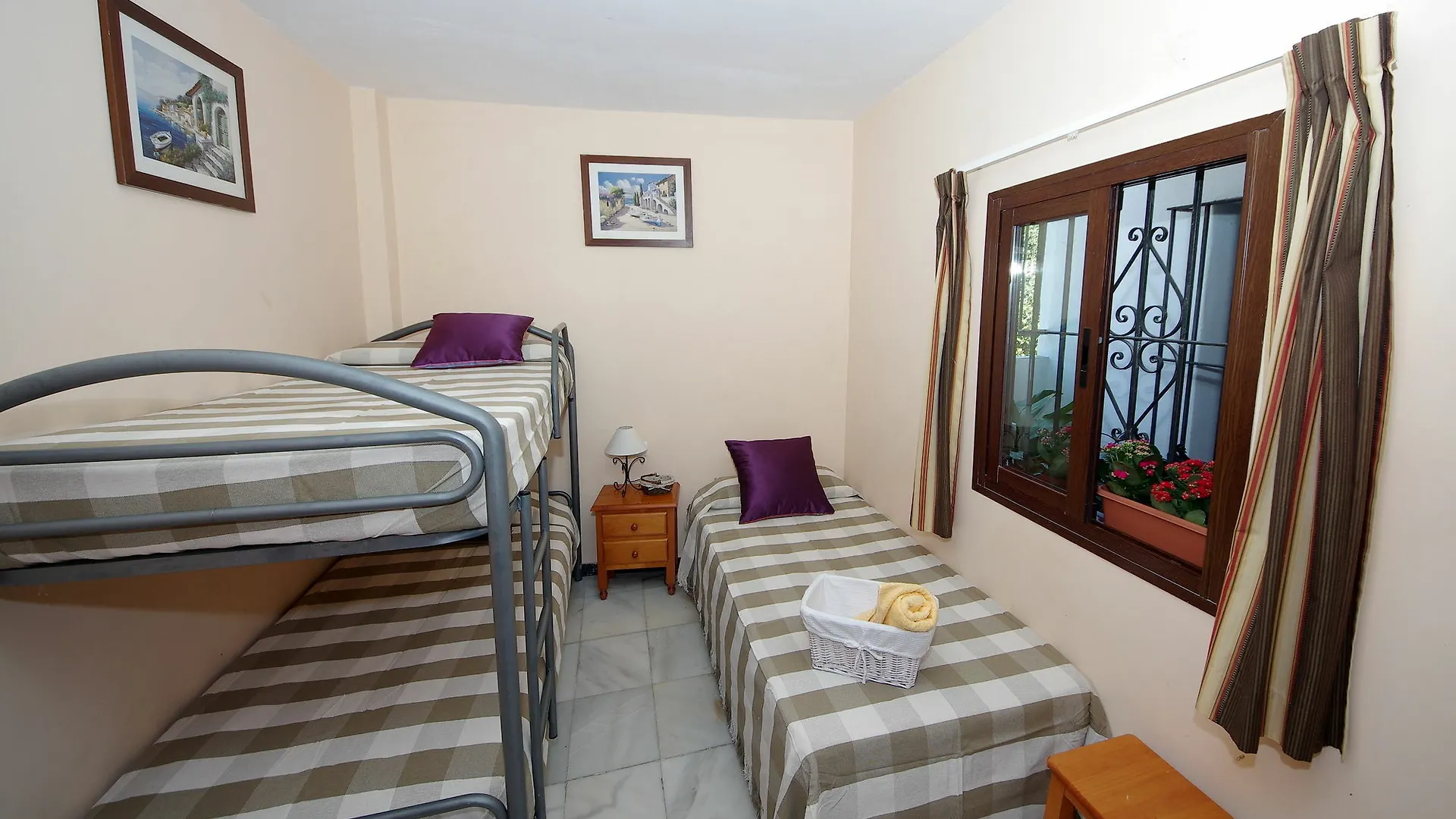 Pensión Aduar Marbella